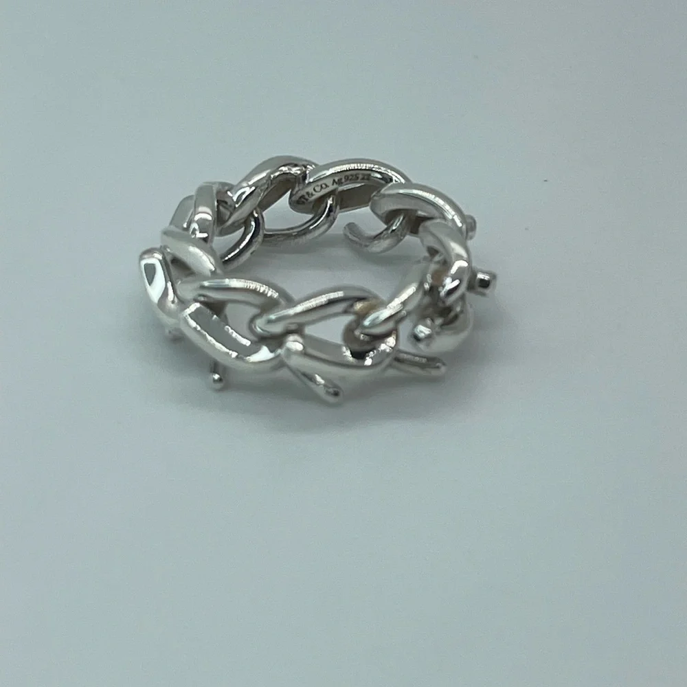 Tiffany & Co. Silver Link Ring - Picture 4 of 16